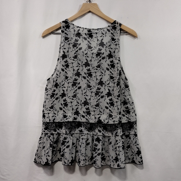 Cabi Everything Top Women's S Black Floral Babydoll Retro 90s Beach Vacation - Picture 6 of 10